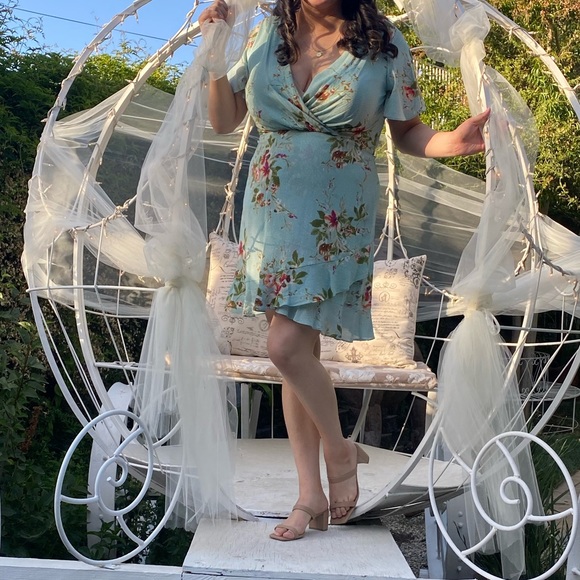 London Times seafoam green polka dot and floral v neck knee length dress size 16 - Picture 4 of 10